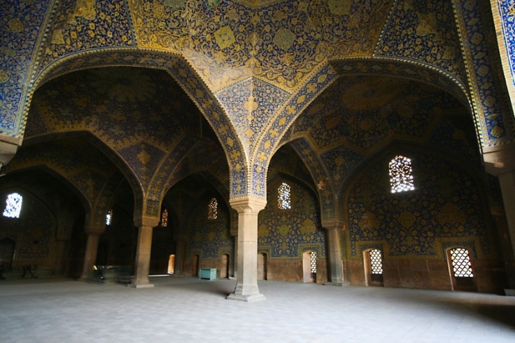 img-378 Interior view of the winter mosque, built as a typical hypostyle mosque. Shah (Imman) mosque, Isfahan.