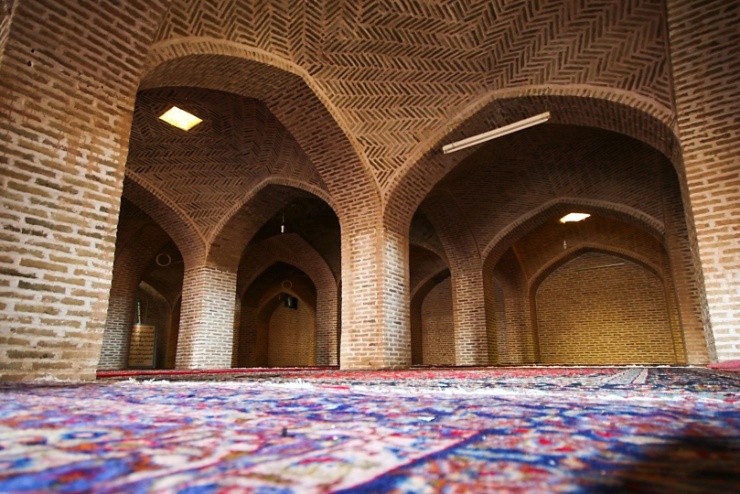 img-392 Unique to Na’in are some of the most outstanding monuments in all of Iran: the Jame Mosque, one of the first four mosques built in Iran after the Arab invasion