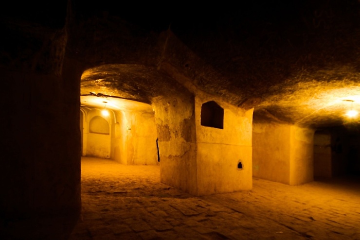 img-393 Jame Mosque Nain, basement. A protection against hot summers and cold winters.
